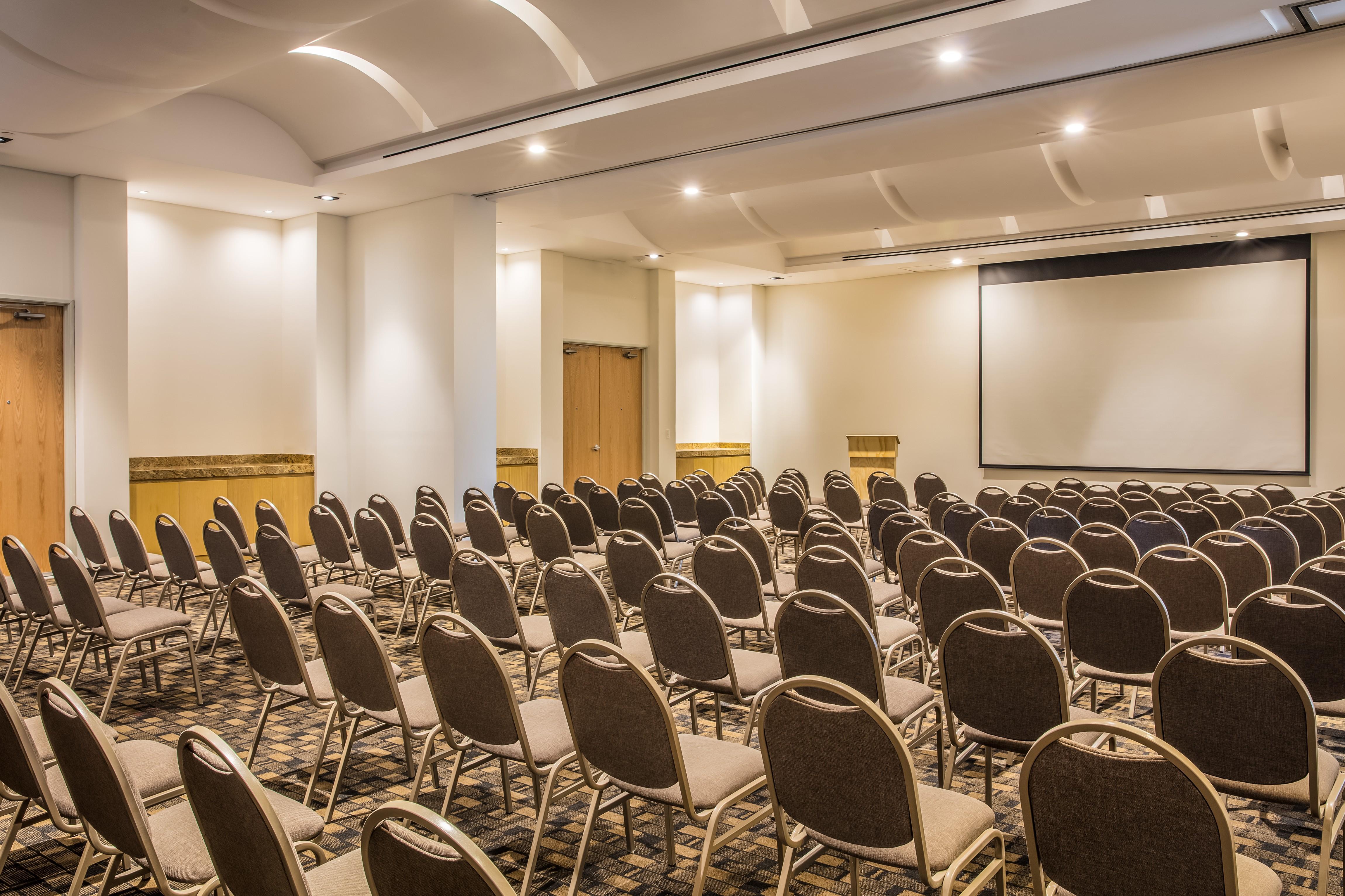 Fiesta Inn Silao Puerto Interior 외부 사진